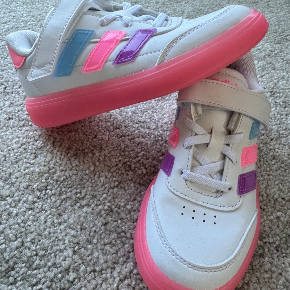 NWOT adidas Court Block Kids Sneakers in Pink, Blue, and Purple size 12K